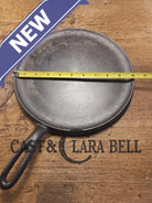 1930’s Era Wagner Ware #9 Cast Iron Round Griddle 1109 A. Universal use in the kitchen and perfect size for small