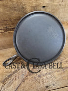 1930’s Era Wagner Ware #9 Cast Iron Round Griddle 1109 A. Universal use in the kitchen and perfect size for small