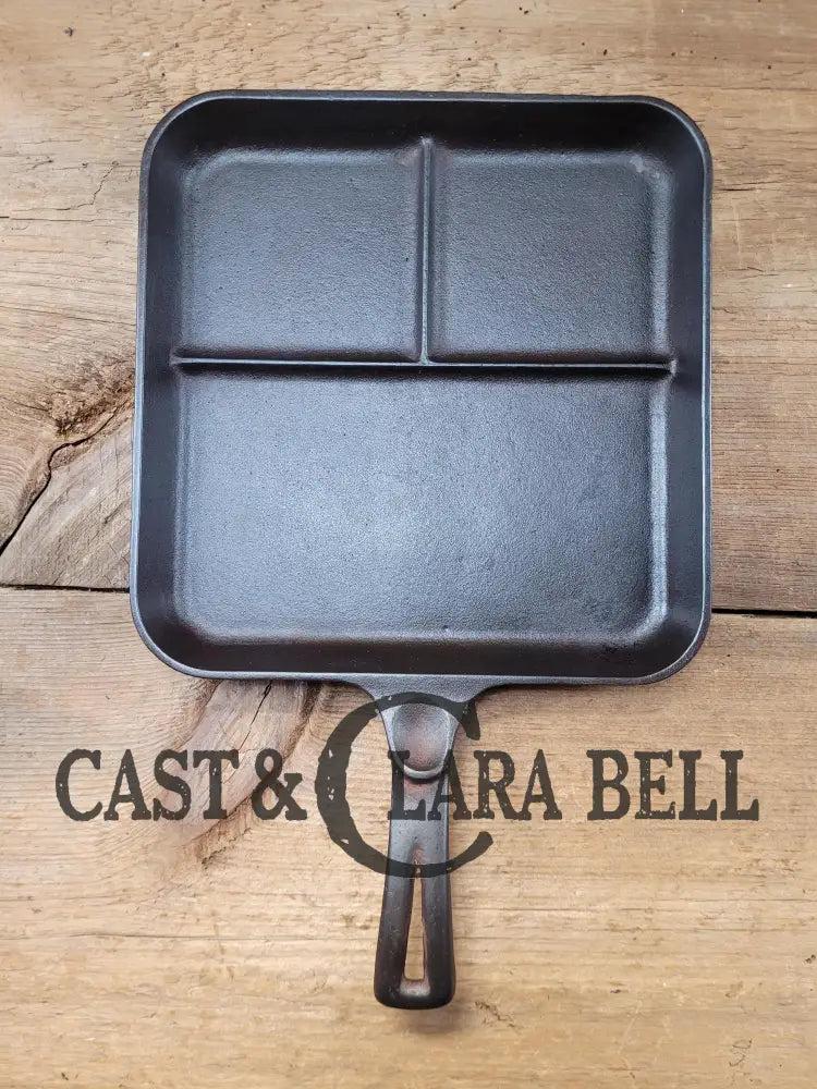 1930’S Era Wagner Ware Bacon And Egg Cast Iron Breakfast Skillet 1101 D. Great Gift Idea!