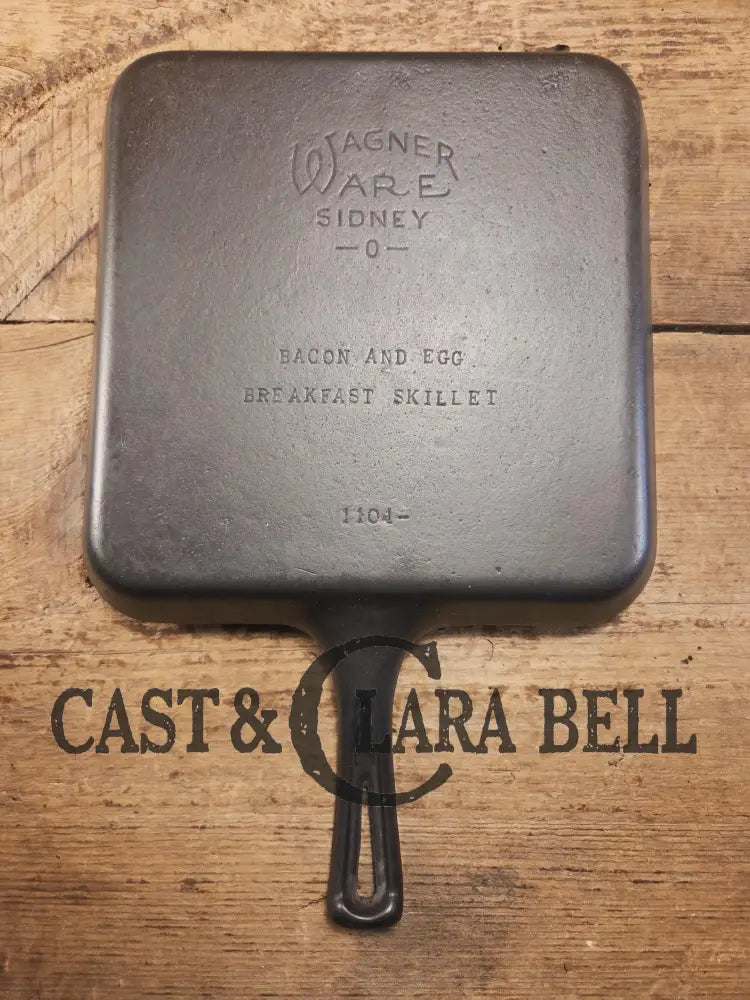 1930’s Era Wagner Ware Bacon and Egg Cast Iron Breakfast Skillet 1104. Great Gift Idea! Skillet