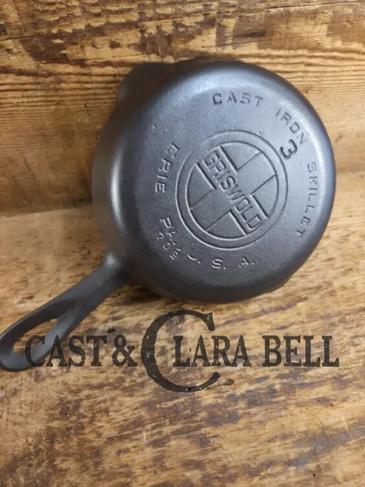 1930’s Griswold #3 Cast Iron Egg Skillet with Large Block Logo 709 Skillet