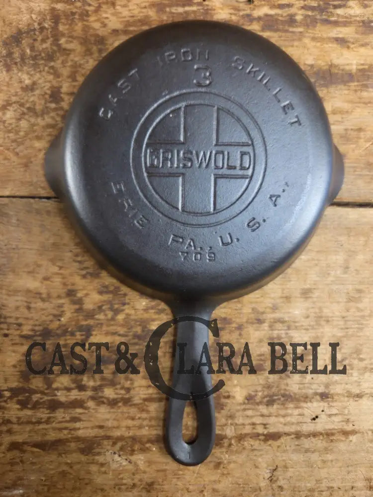 1930’s Griswold #3 Cast Iron Egg Skillet with Large Block Logo 709 Skillet