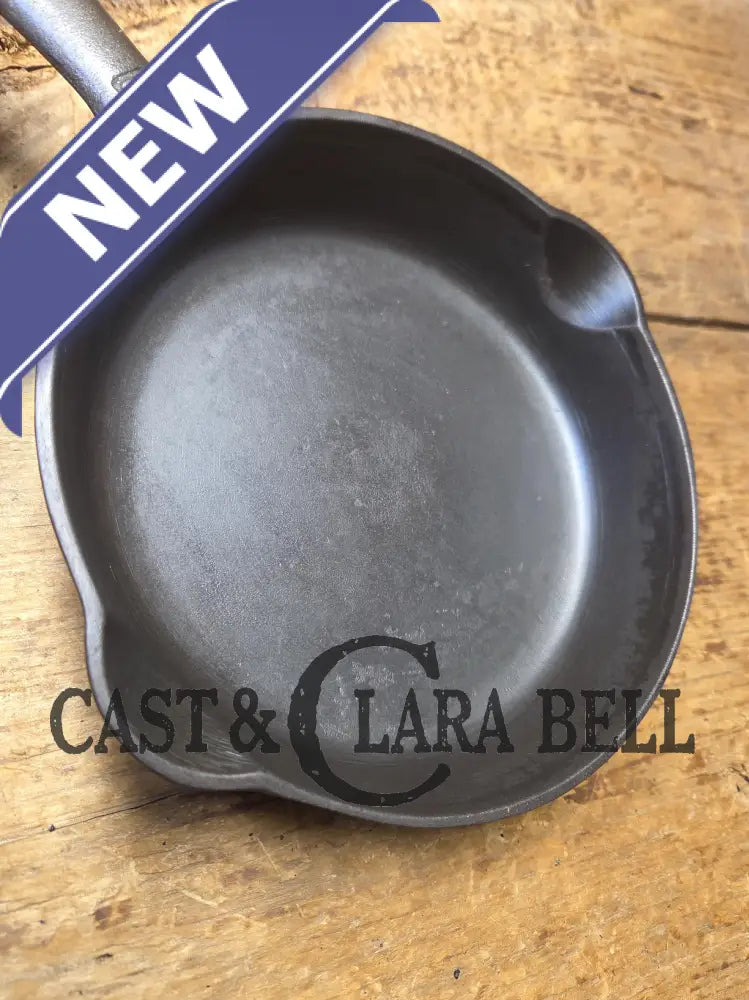 1930’s Griswold #3 Cast Iron Egg Skillet with Large Block Logo 709. A Best Seller! Skillet