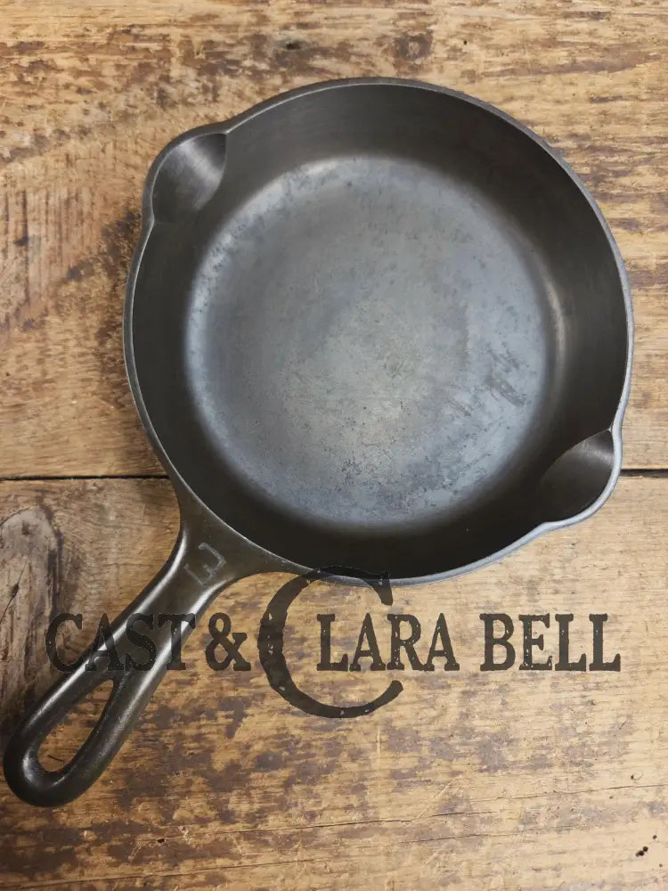 1930’s Griswold #3 Cast Iron Egg Skillet with Large Block Logo 709. SC24 Skillet