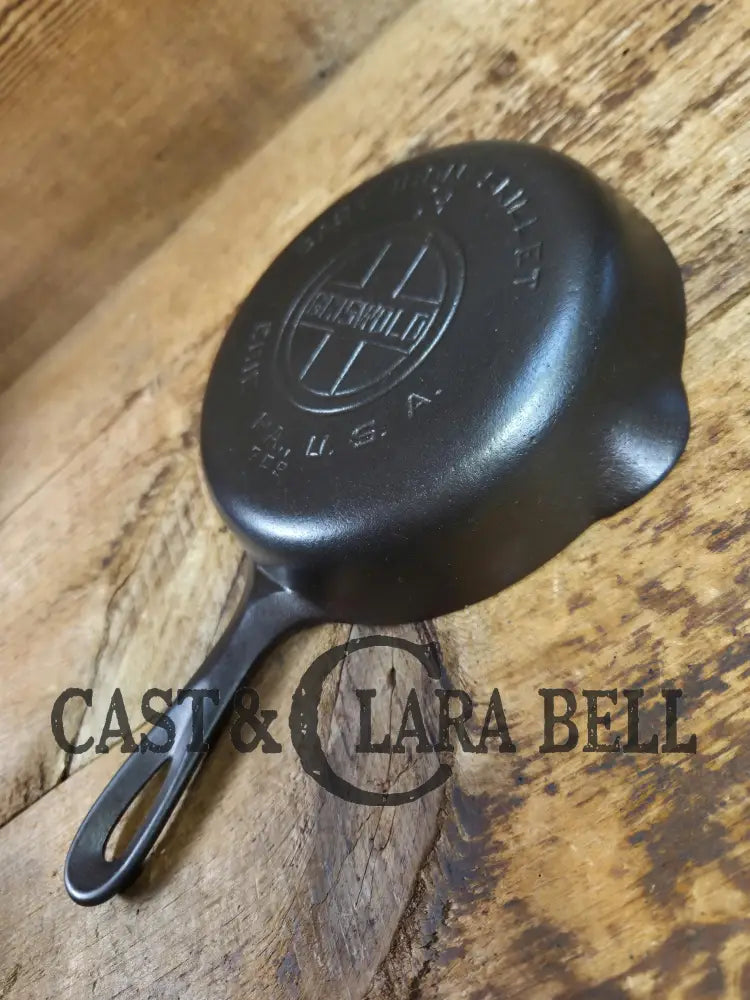1930’s Griswold #3 Egg Skillet with Large Block Logo and Smooth Bottom 709 Skillet