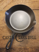 1930’s Griswold #5 Cast Iron Skillet with Large Block Logo 724. Awesome saute skillet! Skillet
