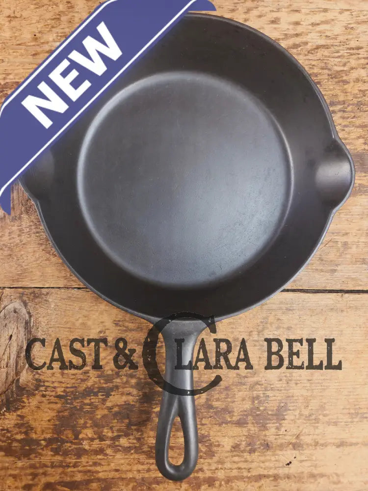 1930’s Griswold #5 Cast Iron Skillet with Large Block Logo 724. Awesome sauté skillet Skillet