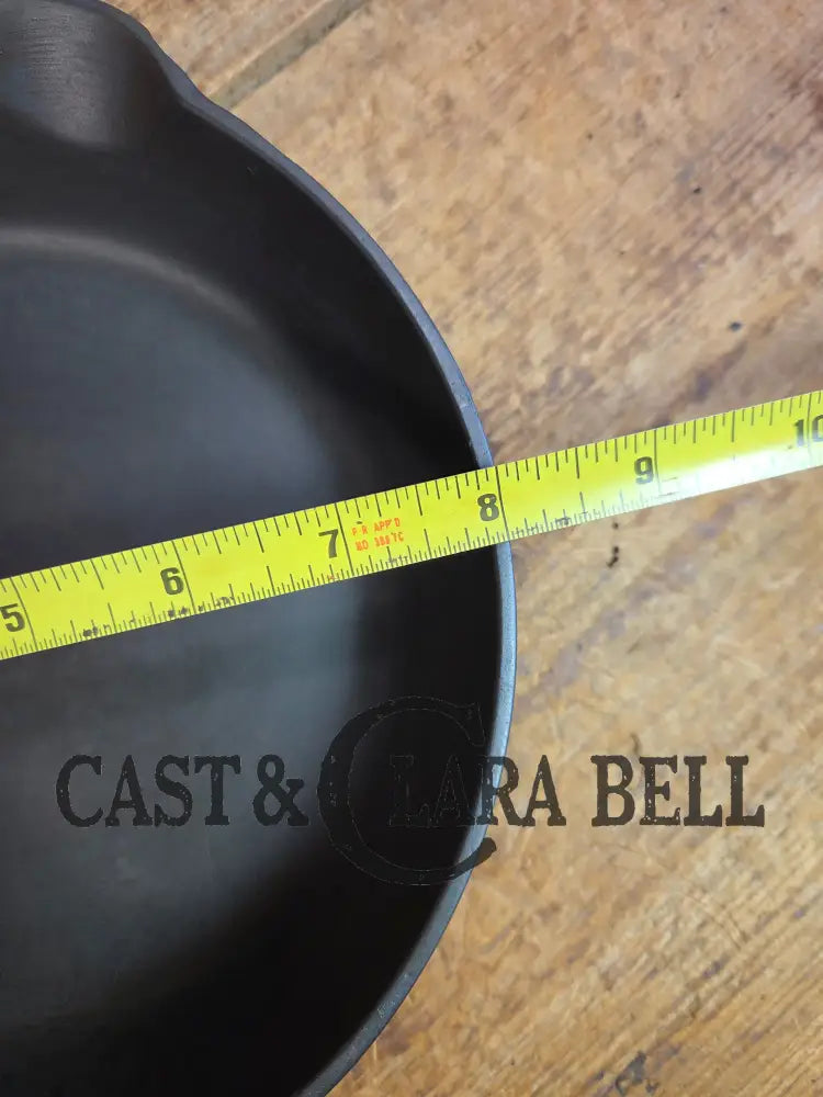 1930’s Griswold #5 Cast Iron Skillet with Large Block Logo 724. Awesome sauté skillet! - Skillet