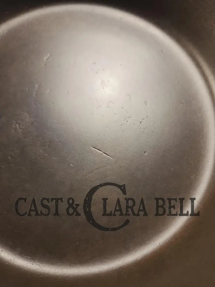 1930’s Griswold #5 Cast Iron Skillet with Large Block Logo 724. Awesome saute skillet! Skillet