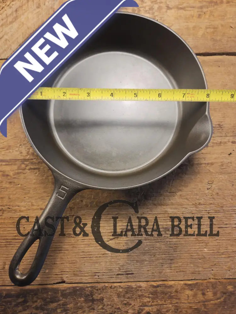 1930’s Griswold #5 Cast Iron Skillet with Large Block Logo 724. Awesome saute skillet! Skillet