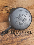 1930’s Griswold #5 Cast Iron Skillet with Large Block Logo 724. Awesome sauté skillet Skillet