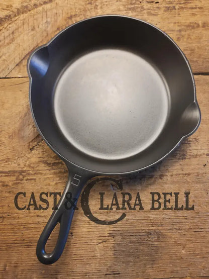 1930’s Griswold #5 Cast Iron Skillet with Large Block Logo 724. Awesome saute skillet! Skillet