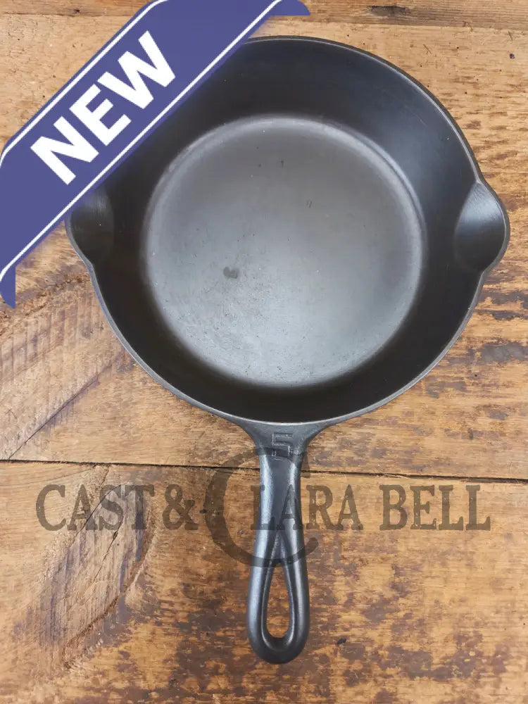 1930’s Griswold #5 Cast Iron Skillet with Large Block Logo 724 B - Skillet