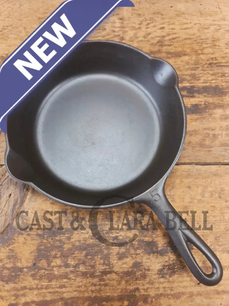 1930’s Griswold #5 Cast Iron Skillet with Large Block Logo 724 C - Skillet