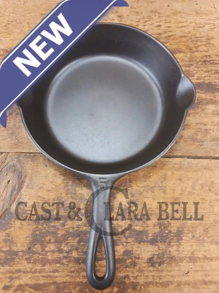 1930’s Griswold #5 Cast Iron Skillet with Large Block Logo 724 C - Skillet