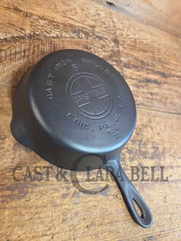 1930’s Griswold #5 Cast Iron Skillet with Large Block Logo 724 C - Skillet