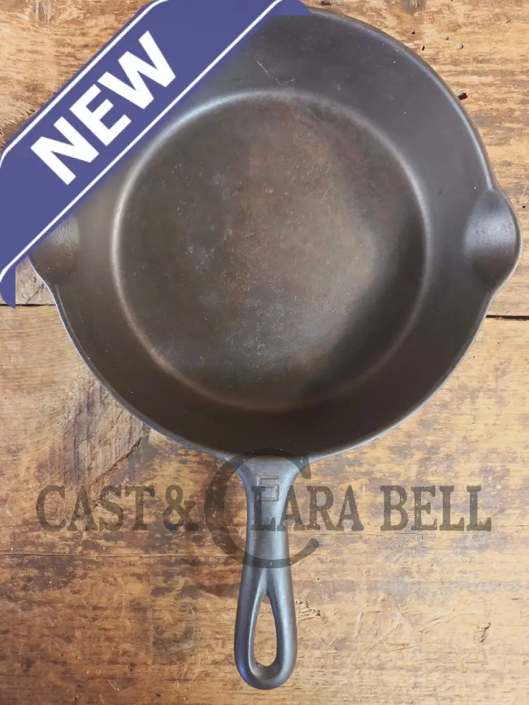 1930’s Griswold #5 Cast Iron Skillet with Large Block Logo and Smooth Bottom 724 A. Awesome sauté skillet! - Skillet