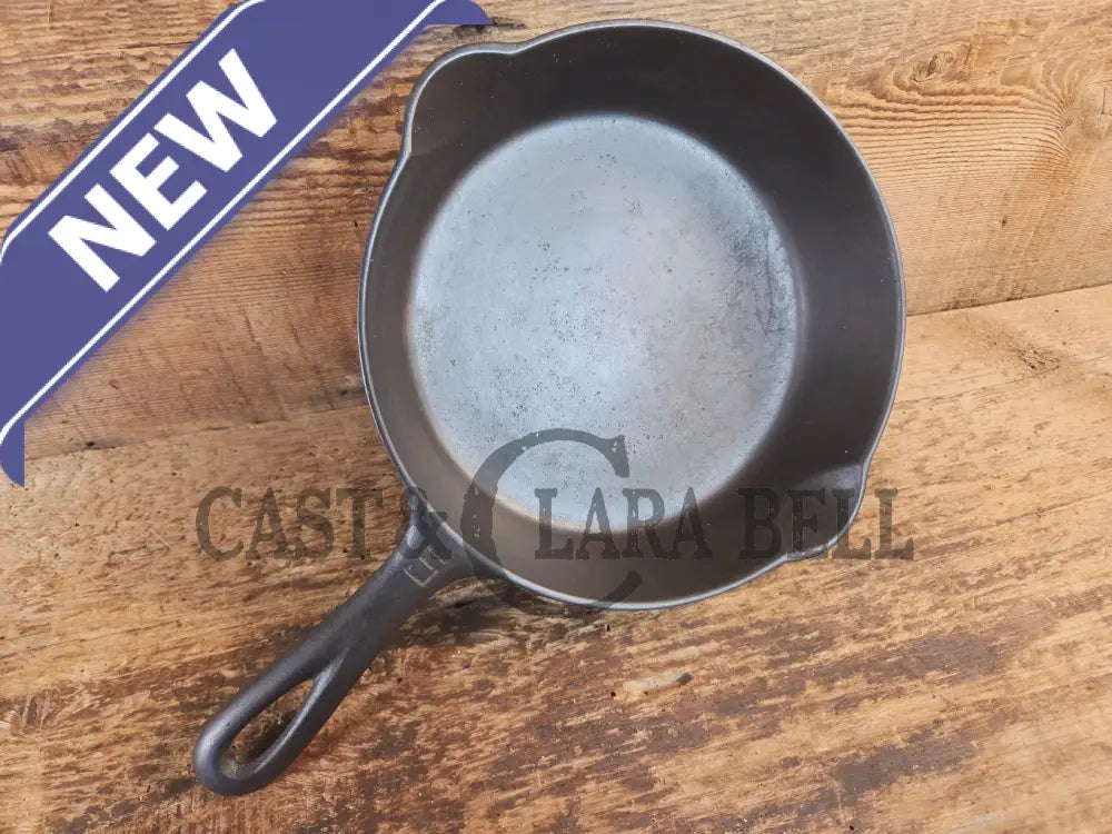 1930’s Griswold #5 Cast Iron Skillet with Large Block Logo and Smooth Bottom 724 A. Awesome sauté skillet! - Skillet