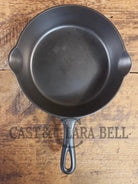 1930’s Griswold #5 Cast Iron Skillet with Large Block Logo and Smooth Bottom 724. Awesome sauté skillet! - Skillet