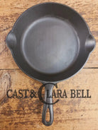 1930’s Griswold #5 Cast Iron Skillet with Large Block Logo and Smooth Bottom 724. Awesome sauté skillet! Skillet