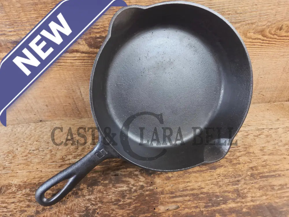 1930’s Griswold #5 Cast Iron Skillet with Large Block Logo and Smooth Bottom 724. Awesome sauté skillet! - Skillet