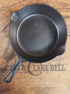 1930’s Griswold #5 Cast Iron Skillet with Large Block Logo and Smooth Bottom 724. Awesome sauté skillet! - Skillet