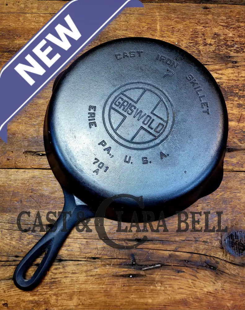 1930’S Griswold #7 Skillet W Large Block Logo Smooth Bottom 701 A. Perfect For Gas Or Coil Ranges!