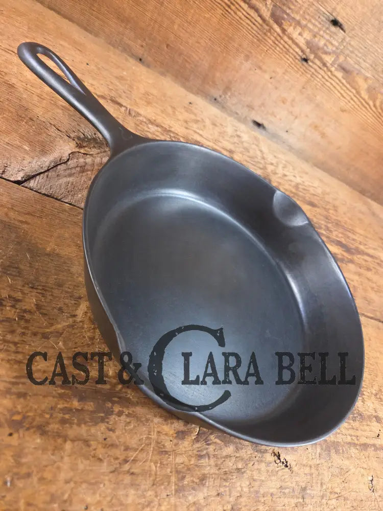 1930’s Griswold #7 Skillet with Large Block Logo and Smooth Bottom 701 D Skillet