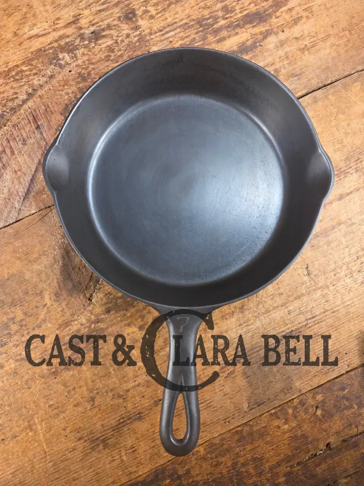 1930’s Griswold #7 Skillet with Large Block Logo and Smooth Bottom 701 D Skillet