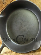1930’s Griswold #8 Cast Iron Skillet with Large Block Logo 704 A. Perfect for gas and electric cooktops!