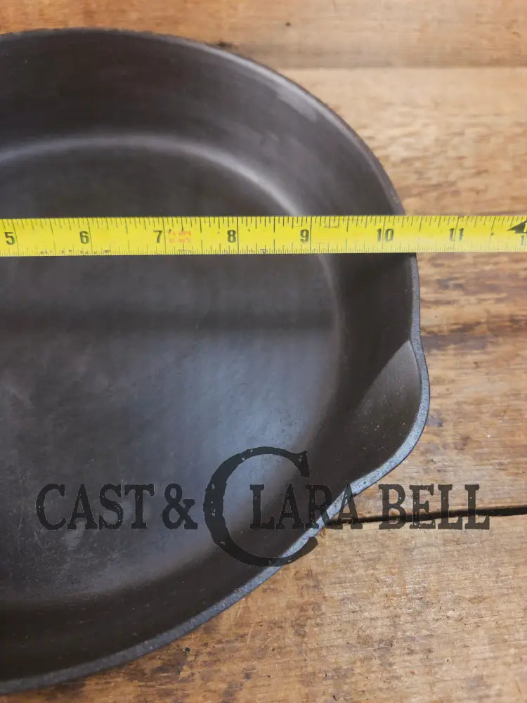 1930’s Griswold #8 Cast Iron Skillet with Large Block Logo 704 B Skillet