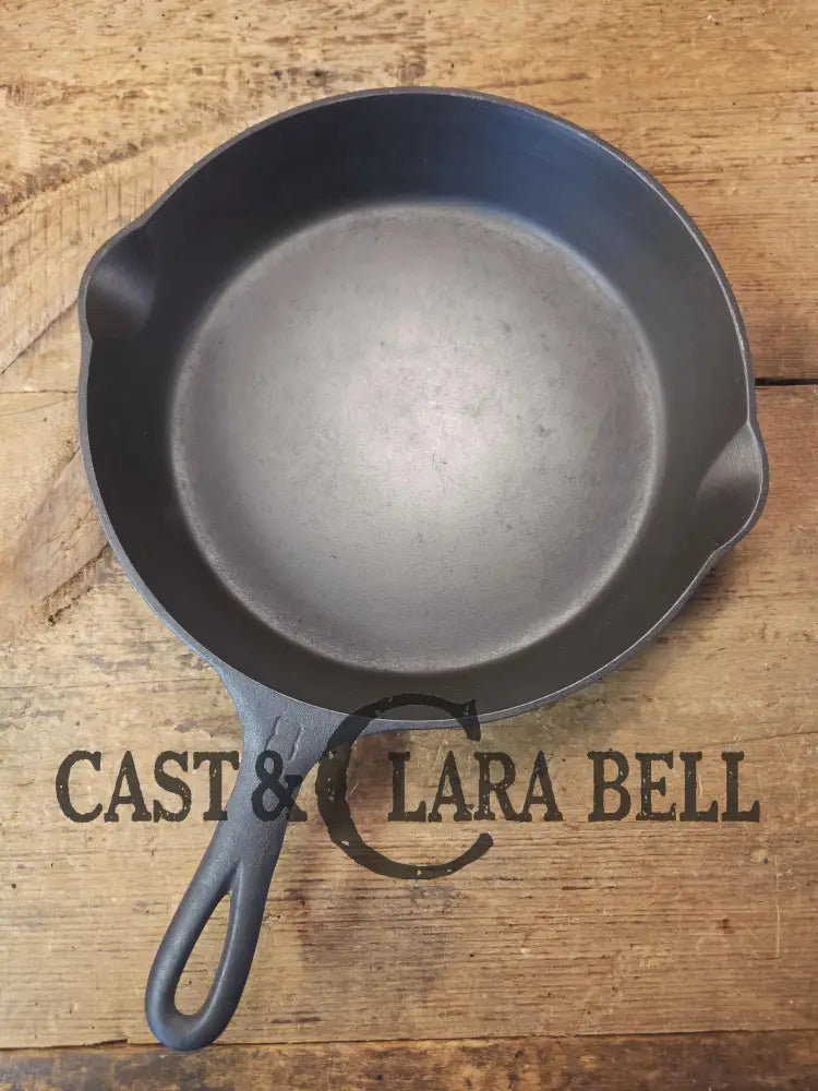 1930’s Griswold #8 Cast Iron Skillet with Large Block Logo 704 C Skillet