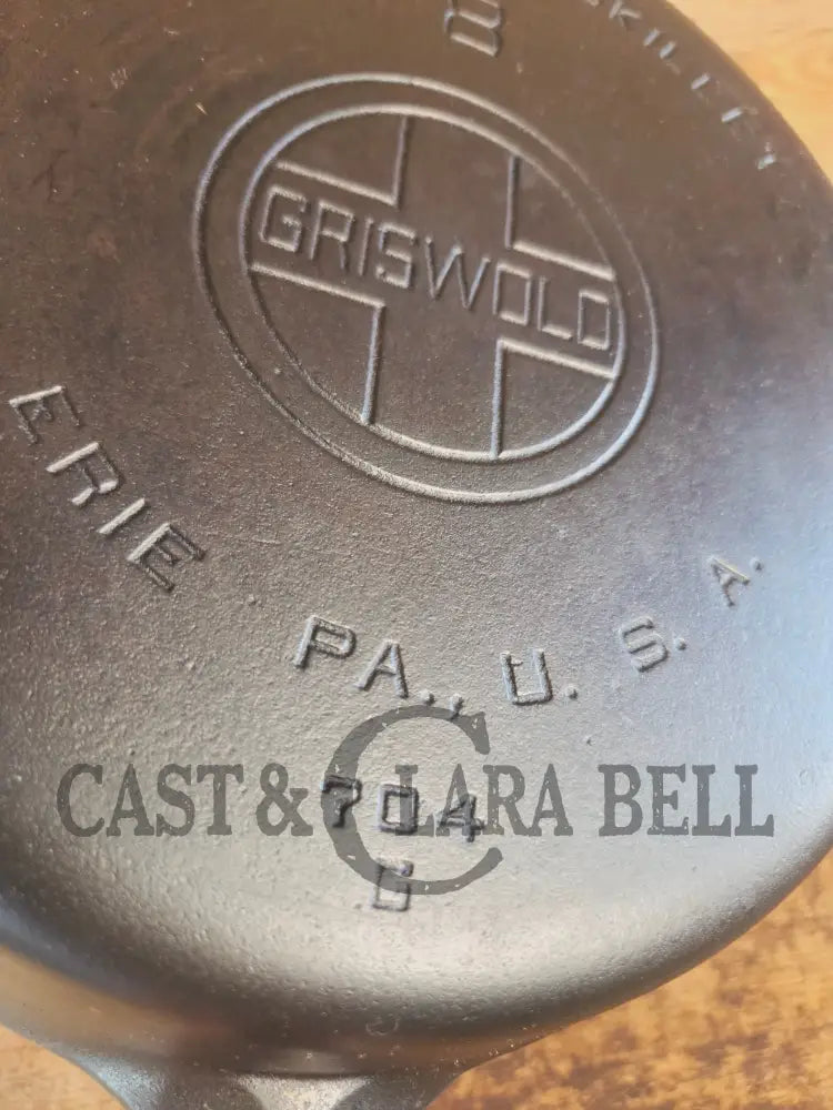 1930’s Griswold #8 Cast Iron Skillet with Large Block Logo 704 G - Skillet