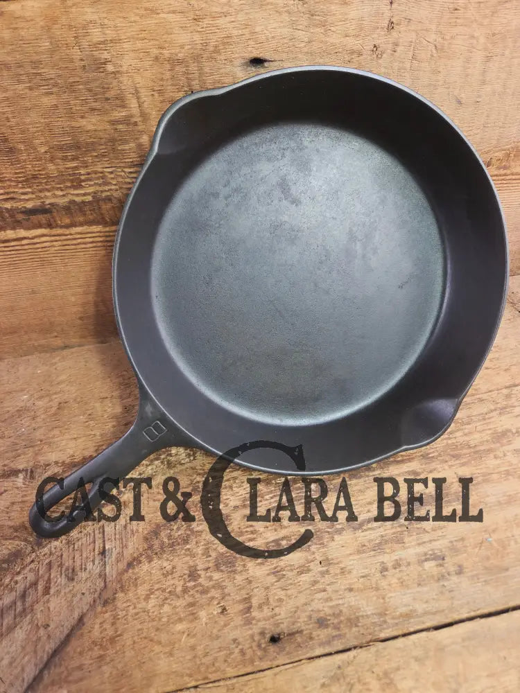 1930’s Griswold #8 Cast Iron Skillet with Large Block Logo 704 G Skillet