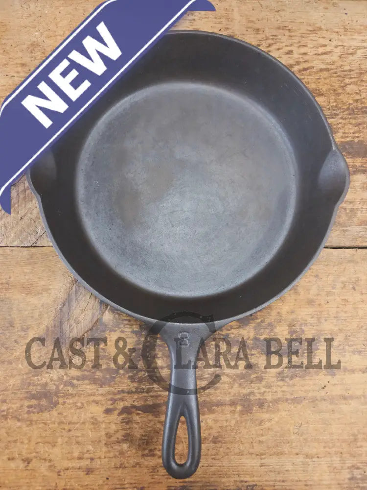 1930’s Griswold #8 Cast Iron Skillet with Large Block Logo 704 H - Skillet