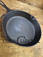 1930’s Griswold #8 Cast Iron Skillet with Large Block Logo 704 S. Perfect for gas and electric cooktops! Skillet