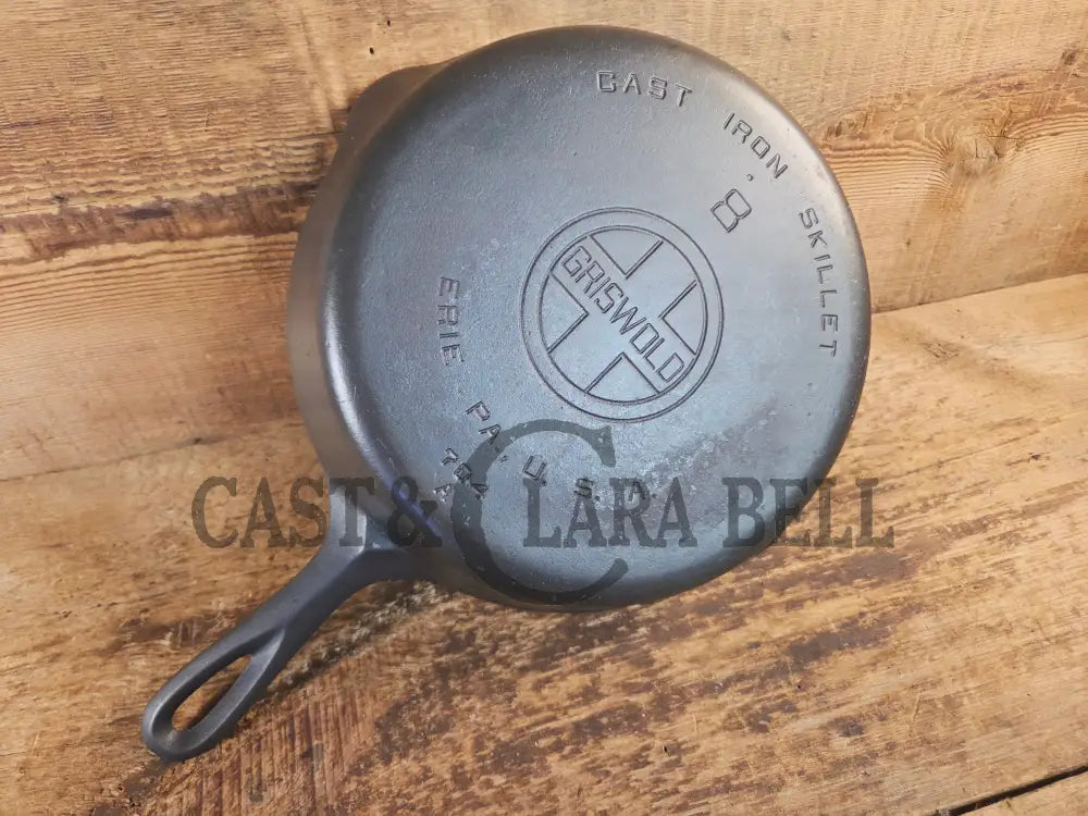 1930’s Griswold #8 Skillet with Large Block Logo and Smooth Bottom 704 A - Skillet