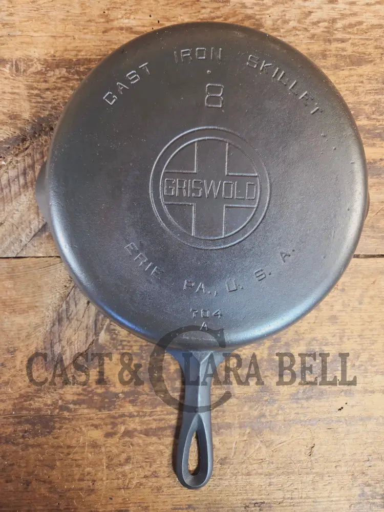 1930’s Griswold #8 Skillet with Large Block Logo and Smooth Bottom 704 A - Skillet