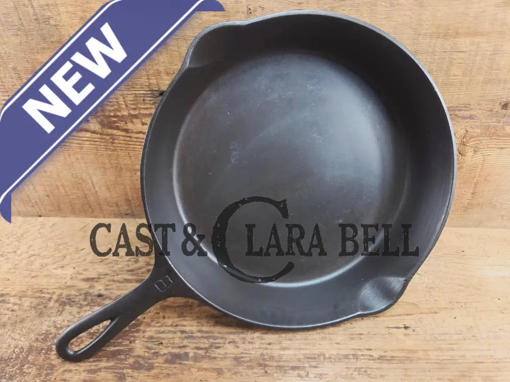 The Classic! Griswold #8 Skillet with Large Block Logo and Smooth Bottom Erie PA USA p/n 704 P Skillet