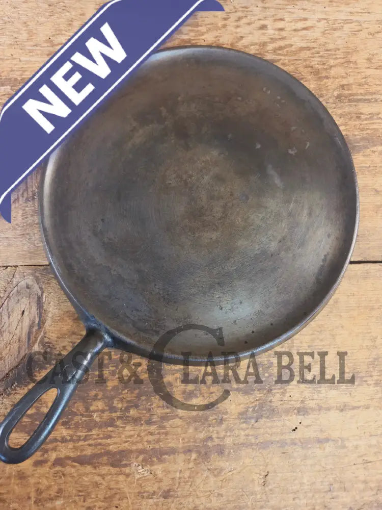 1930’s Griswold #9 Cast Iron Griddle Large Block logo ’Erie PA USA,’609 A’. Awesome for pancakes and grilled cheese