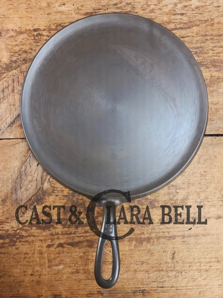 1930’s Griswold #9 Cast Iron Griddle Large Block logo ’Erie PA USA,’609’’. Awesome for pancakes and grilled cheese!