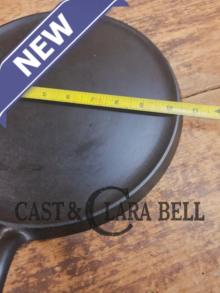 1930’s Griswold #9 Cast Iron Griddle Large Block logo ’Erie PA USA,’609’’. Awesome for pancakes and grilled cheese