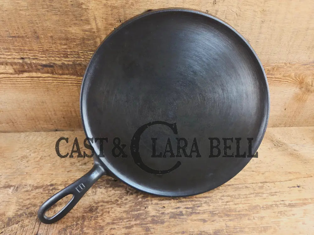 1930’s Griswold #9 Cast Iron Griddle Large Block logo ’Erie PA USA,’609’’. Awesome for pancakes and grilled cheese!