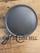 1930’s Griswold #9 Cast Iron Griddle Large Block logo ’Erie PA USA,’609’’. Awesome for pancakes and grilled cheese!