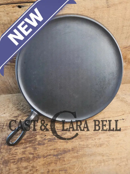 1930’s Griswold #9 Cast Iron Griddle Large Block logo ’Erie PA USA,’609’’. Awesome for pancakes and grilled cheese!