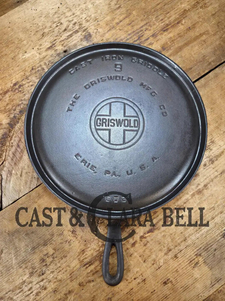 1930’s Griswold #9 Cast Iron Griddle Large Block logo ’Erie PA USA,’609’’. Awesome for pancakes and grilled cheese!