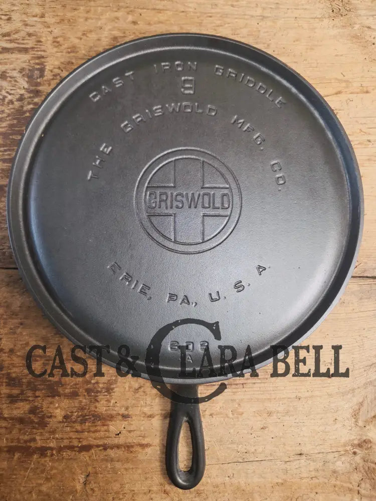 1930’s Griswold #9 Cast Iron Griddle Large Block logo ’Erie PA USA,’609’’. Awesome for pancakes and grilled cheese!