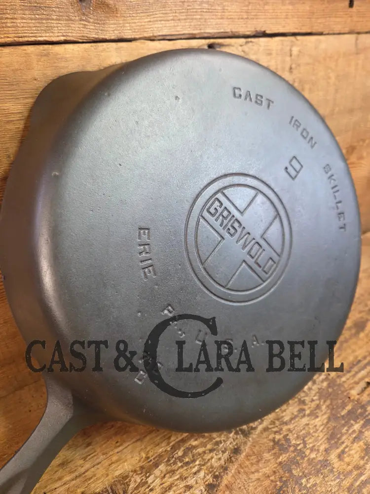 1930’s Griswold #9 Skillet with Large Block Logo and Smooth Bottom 710 C - Skillet