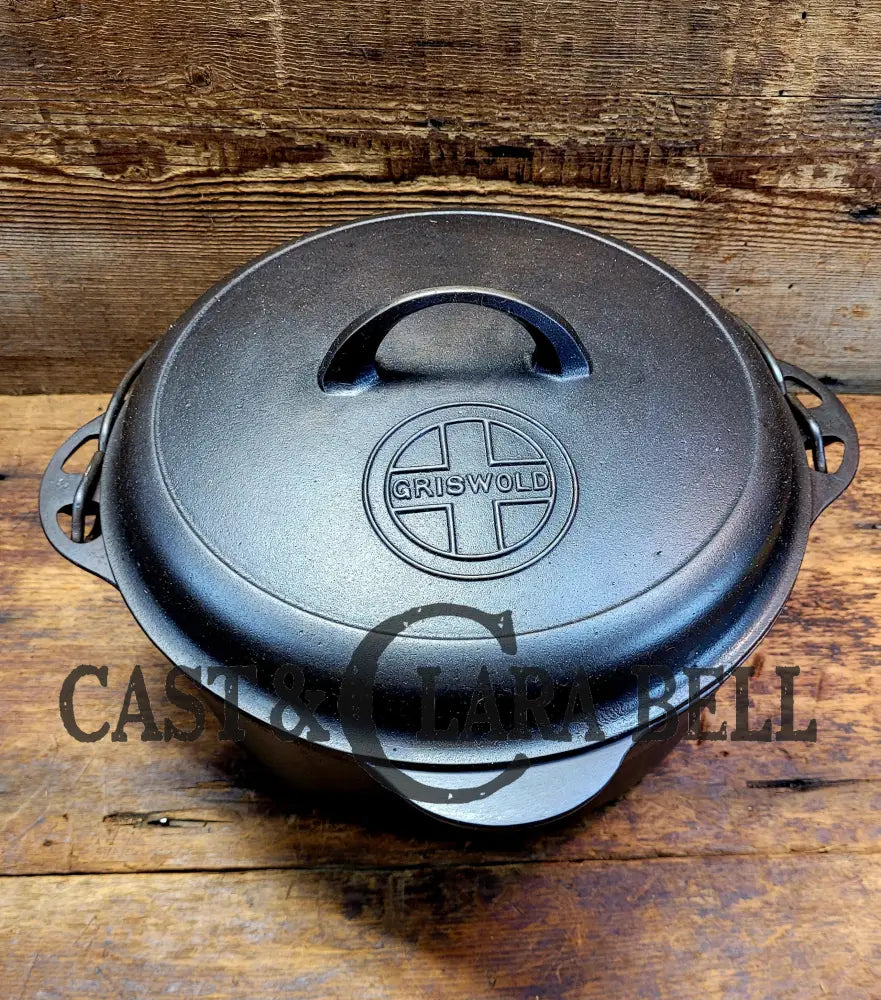 1930’S Griswold Button Top #8 Dutch Oven. Beautiful!! Fully Restored And Ready To Use! Ovens