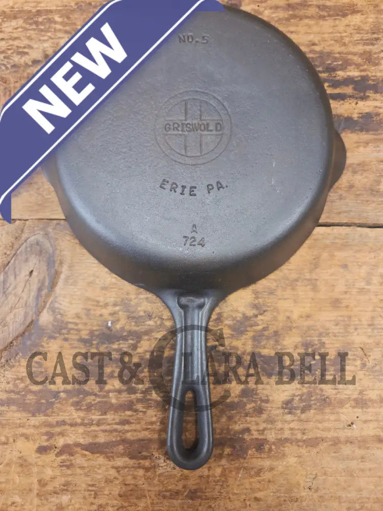 1930’s Griswold No. 5 Saute Skillet Small Logo Grooved Handle Smooth Bottom 724 - Skillet